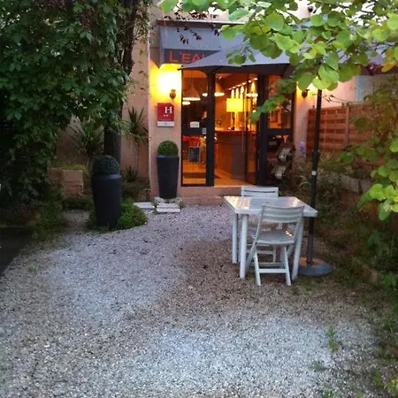 Hotell L'eau Des Collines