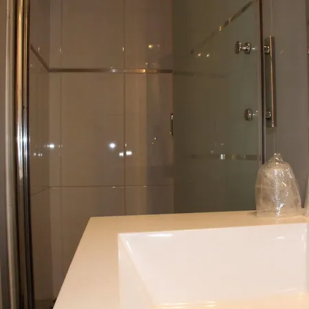 L'eau Des Collines 2* מרסיי